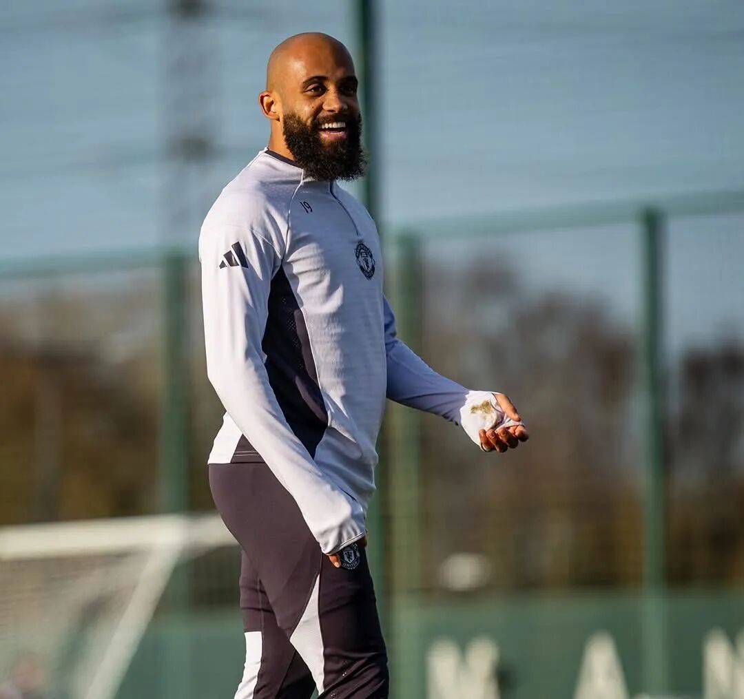 姆贝莫有望参与曼联战伯恩茅斯，马兹拉维恐缺阵！阿莫林暗示启用一人